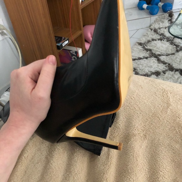 Size 11 from Paris brand new - Picture 4 of 4